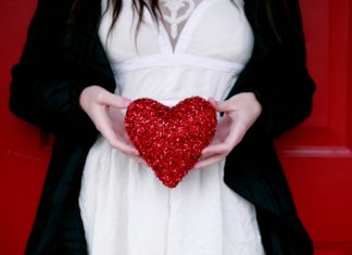 3 Photo Gift Ideas for Valentine’s Day That Your Significant Other Will Fall in Love With