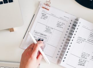 3 Tips for Making Your Own DIY Planner for 2023 DIY planners