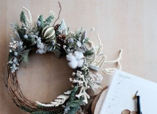 3 Ways to Make Your Holiday DIY Projects Less Time-Consuming Christmas crafts